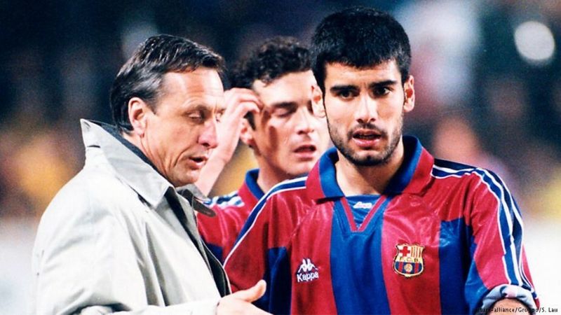 HLV Johan Cruyff đã giúp giúp Barcelona chinh phục ước mơ cúp C1 