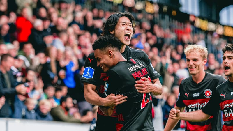 đội hình hiện tại của CLB bóng đá Midtjylland