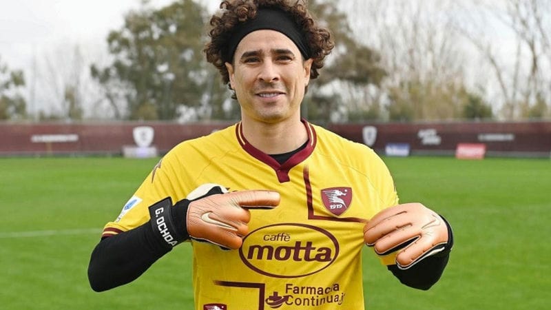 Guillermo Ochoa salernitana